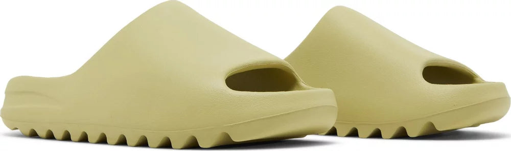 Adidas Yeezy Slide Sneakers - 'Resin' 2022