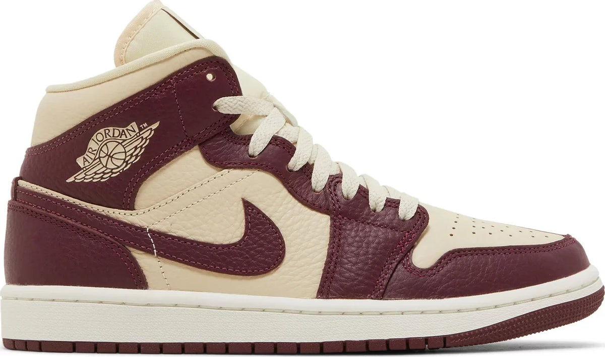 Nike Womens Air Jordan 1 Mid SE Sneakers - 'Split - Beach Cherrywood'