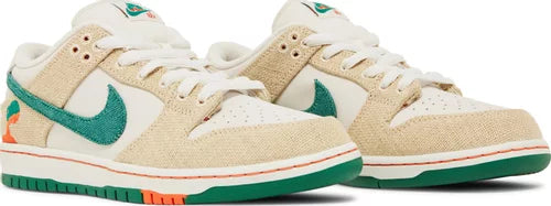 Nike Mens Jarritos x Dunk Low SB Sneakers
