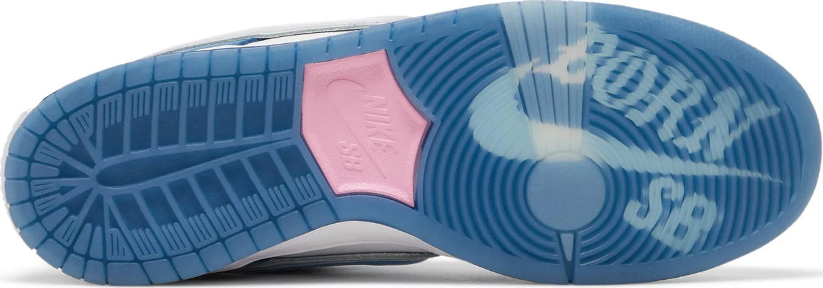 Nike Mens Born x Raised x Dunk Low SB Sneakers - 'One Block at a Time'