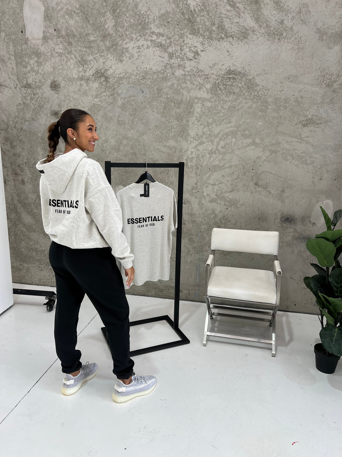 Fear of God Essentials Pullover Hoodie 'Light Oatmeal'