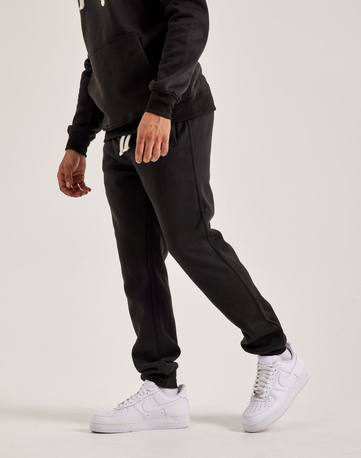 DH Essentials Basic Cuff Fleece Pants