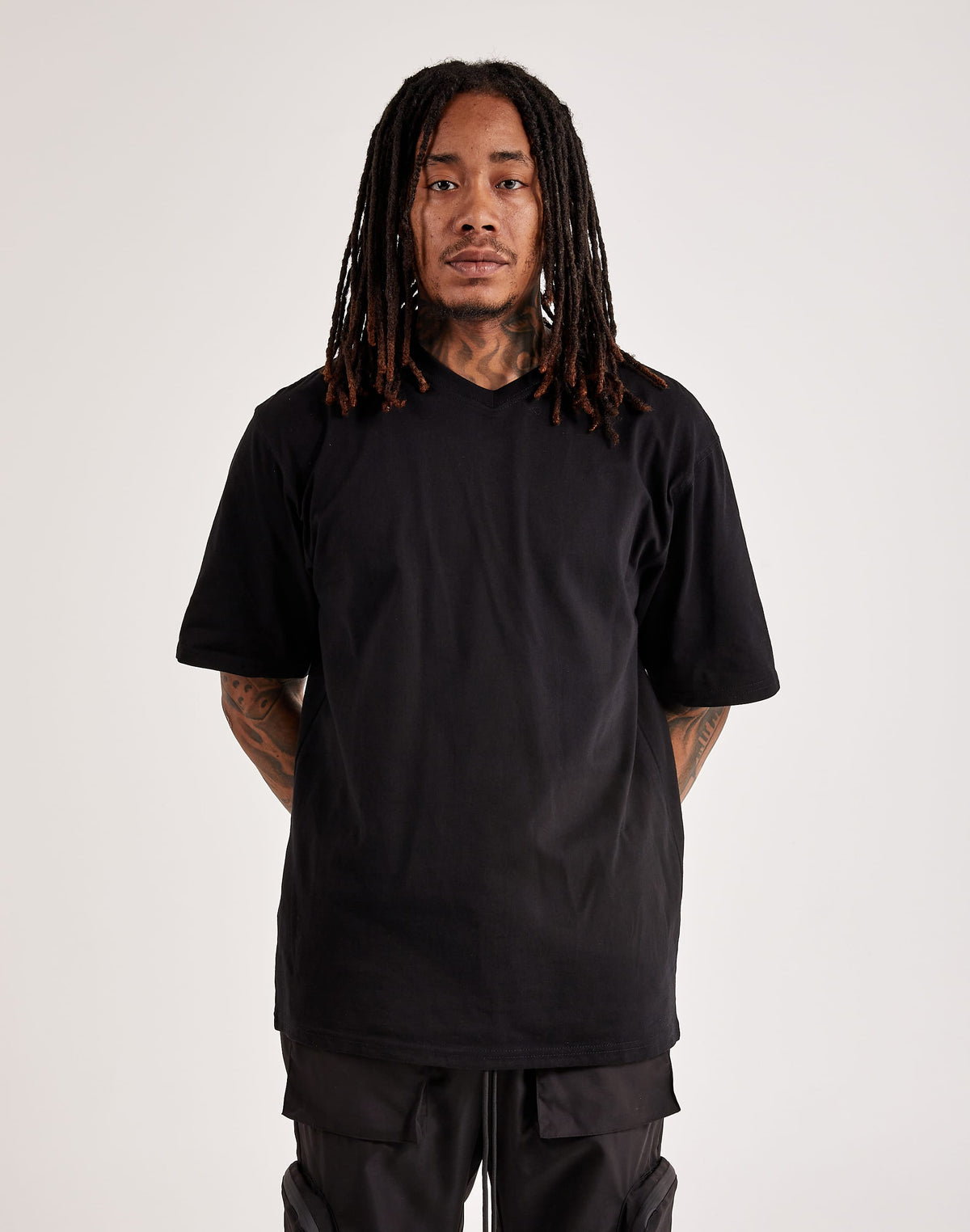 Luxe T Basic V-Neck Tee