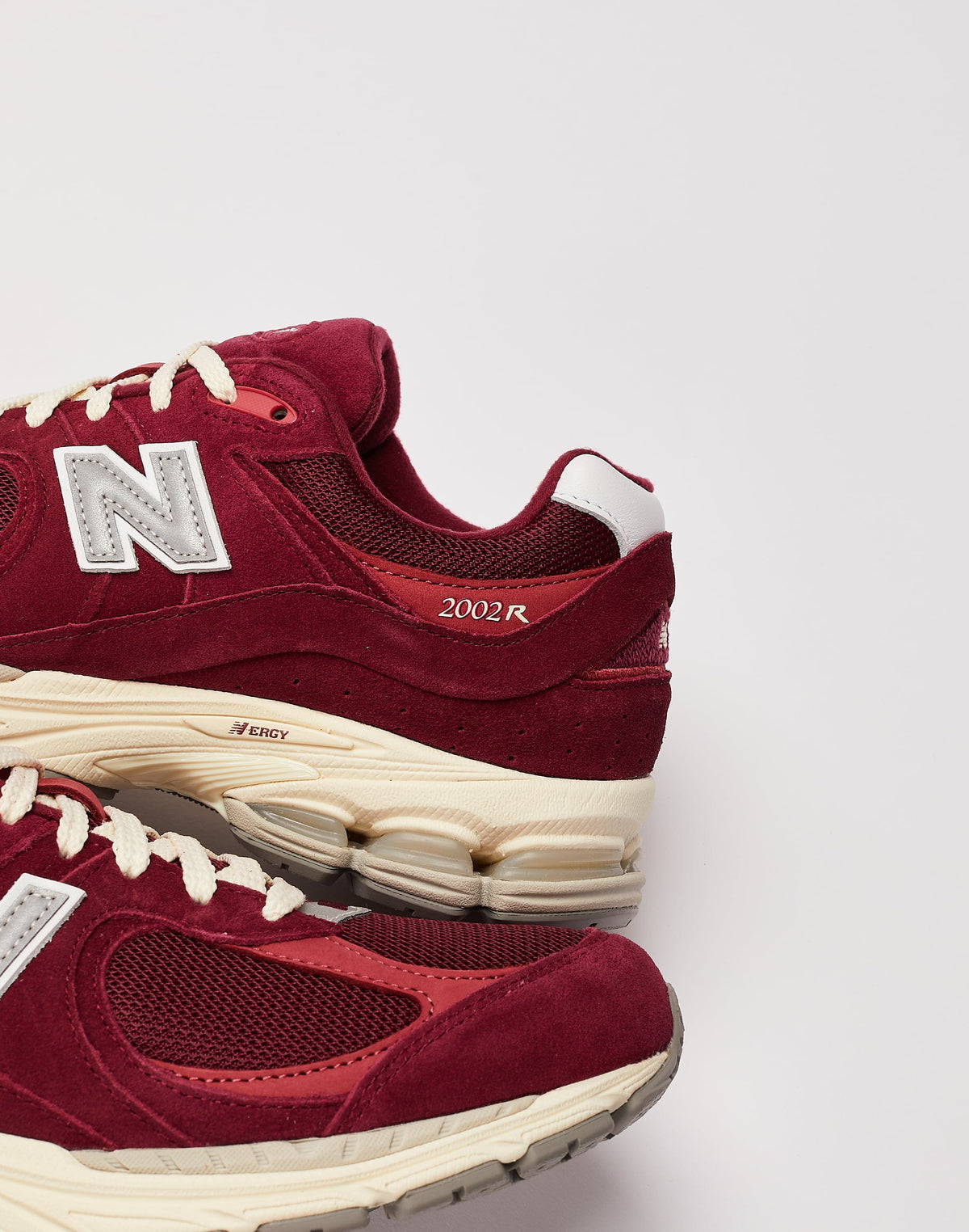 New Balance 2002r