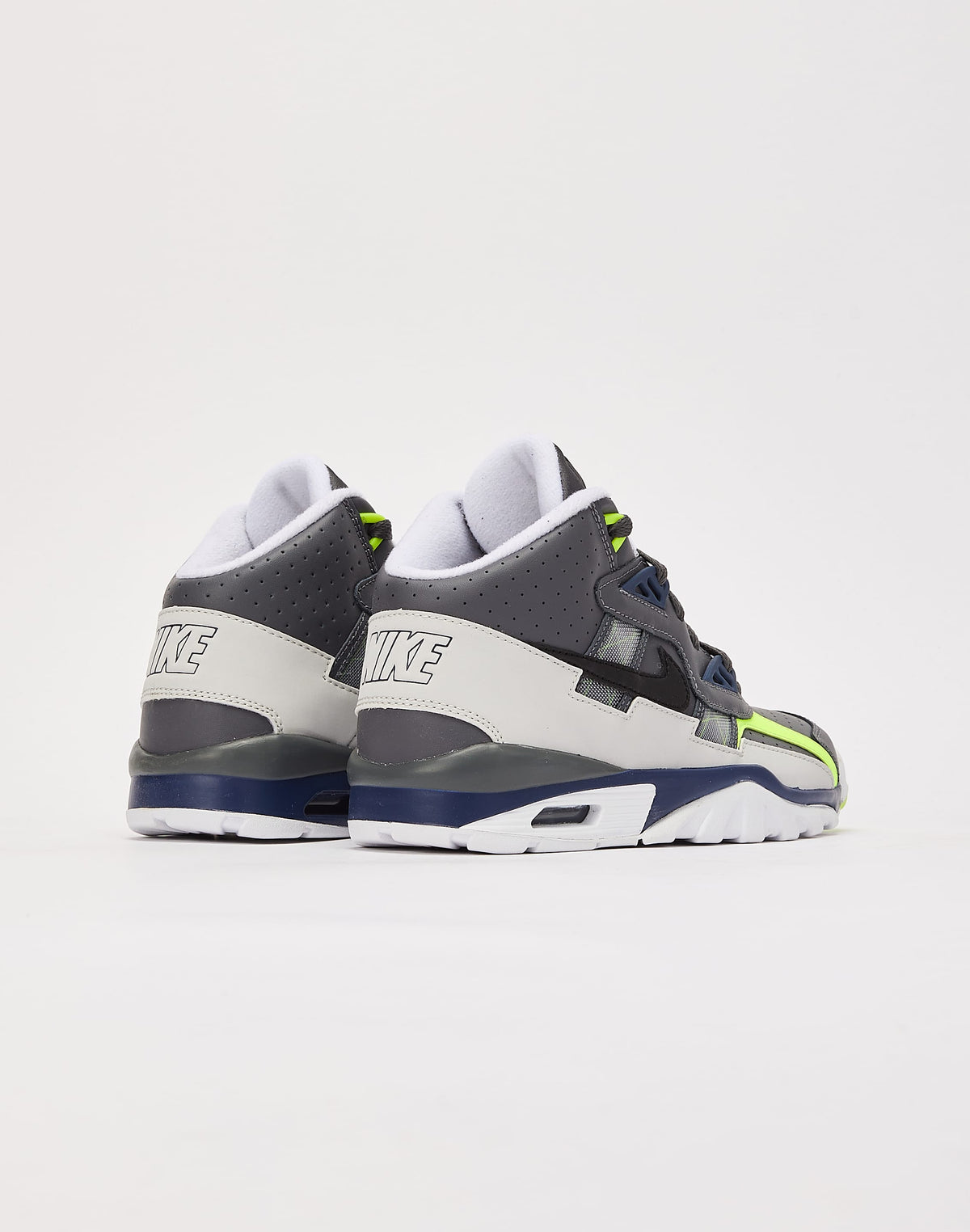 Nike Air Trainer SC Grade-School