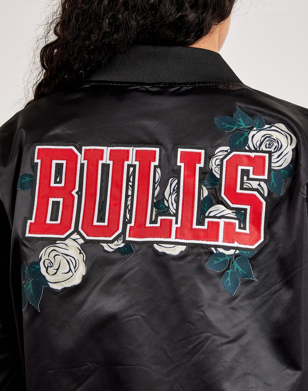 Pro Standard Chicago Bulls Rose Satin Varsity Jacket