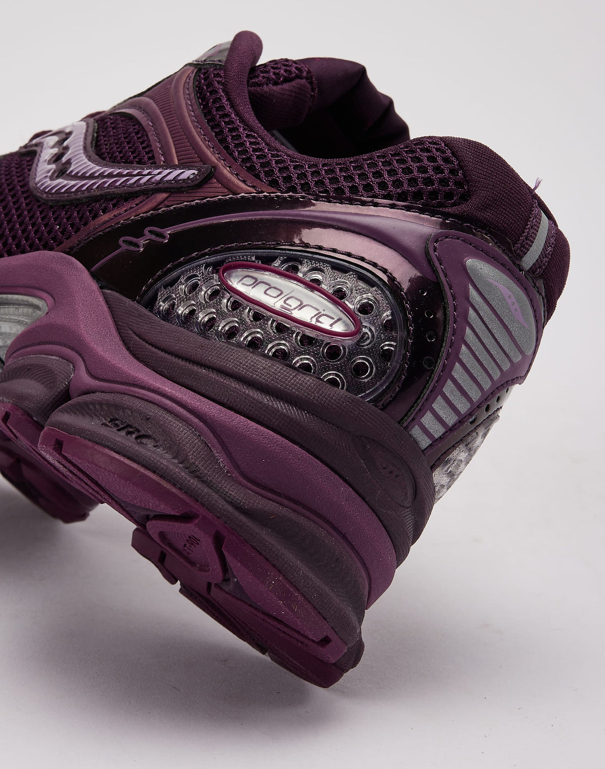 Saucony ProGrid Triumph 4