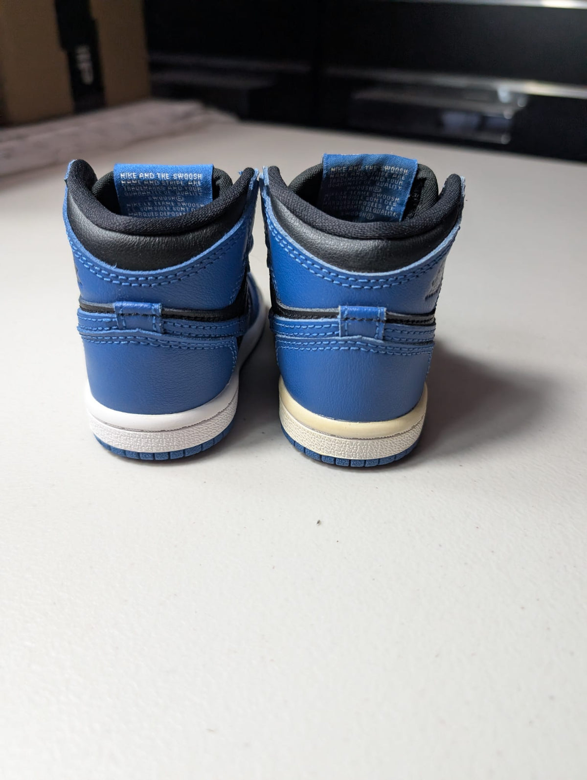 EX-DISPLAY - Nike Toddlers Air Jordan 1 Retro High OG Sneakers - 'Dark Marina Blue'