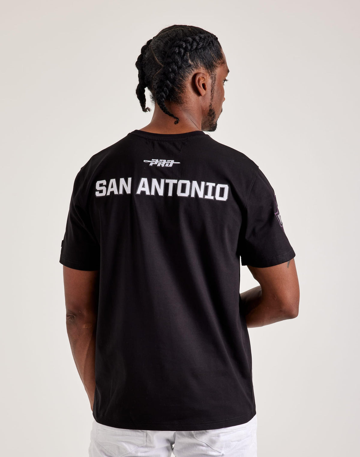 Pro Standard San Antonio Spurs Tee