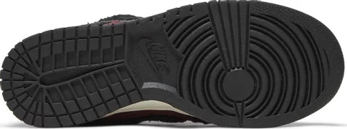 Nike Womens Dunk Low SE Sneakers - 'Fleece - Burgundy Crush'