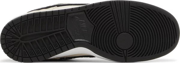 Nike Mens Albino & Preto x Dunk Low SB Sneakers - 'Jiu-Jitsu'