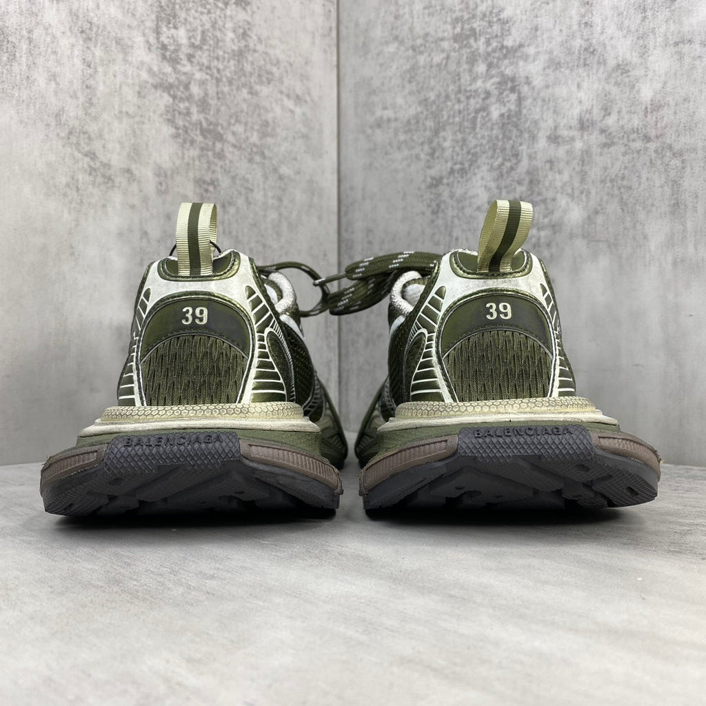 Balenciaga Limited Edition Couple's Style Shoe