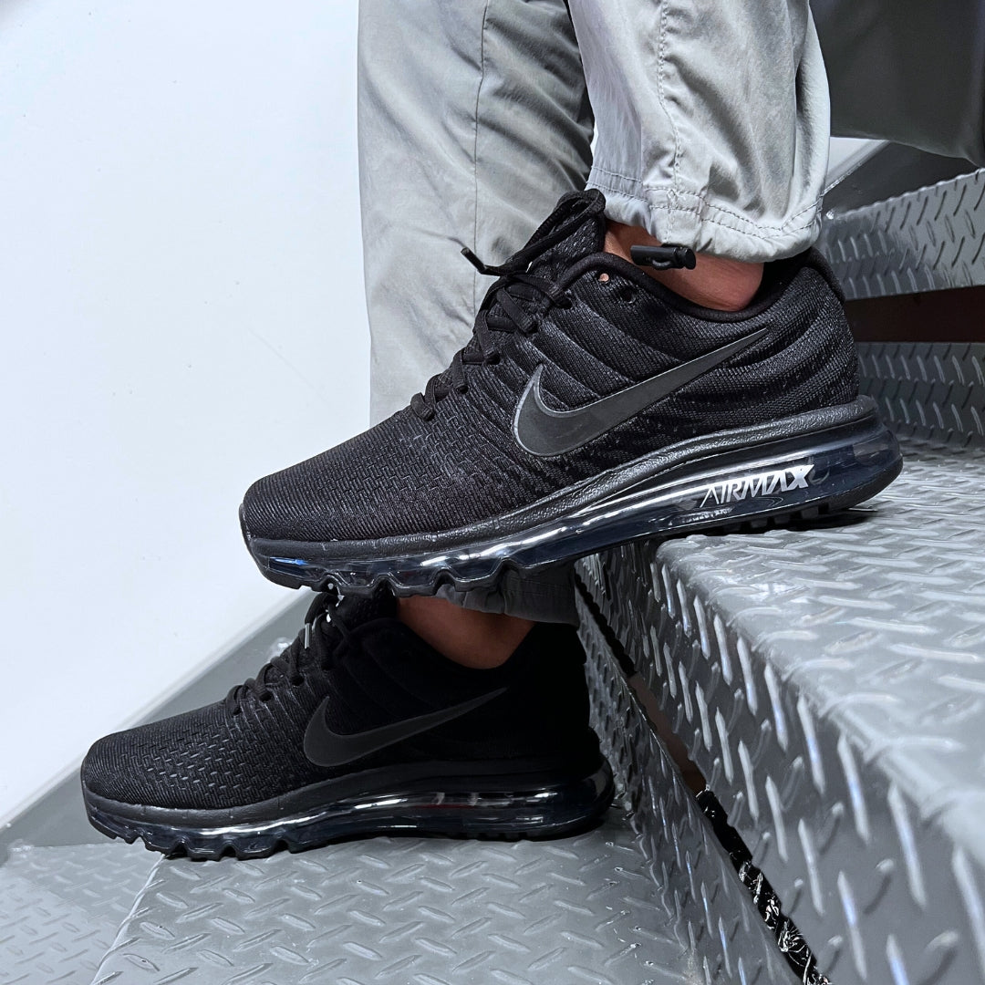 Nike Mens Air Max 2017 'Triple Black' 2024