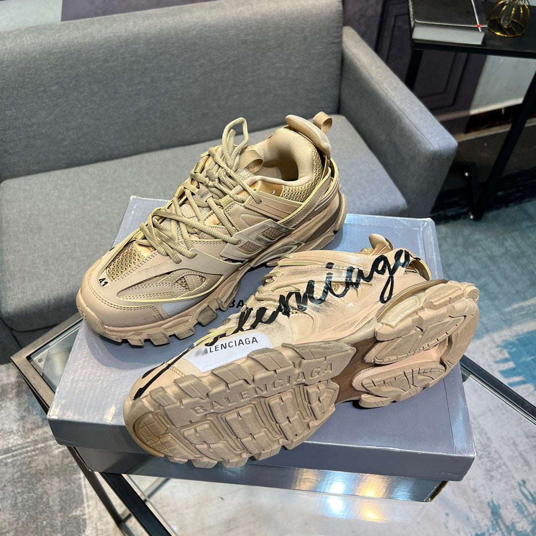 Balenciaga Limited Edition Couple's Style Shoe
