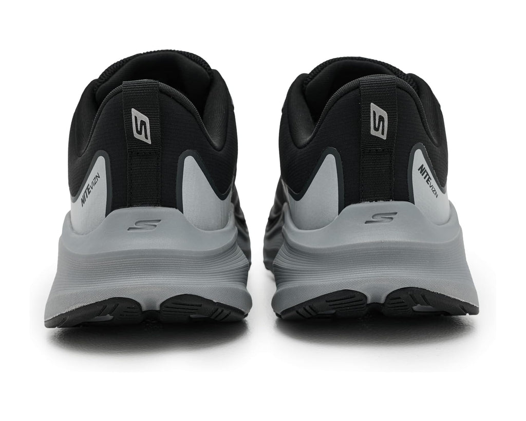 Men's SKECHERS Max Run Vorteza Black