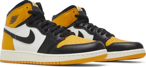 Nike Grade School Womens Air Jordan 1 Retro High OG Sneakers - 'Yellow Toe'