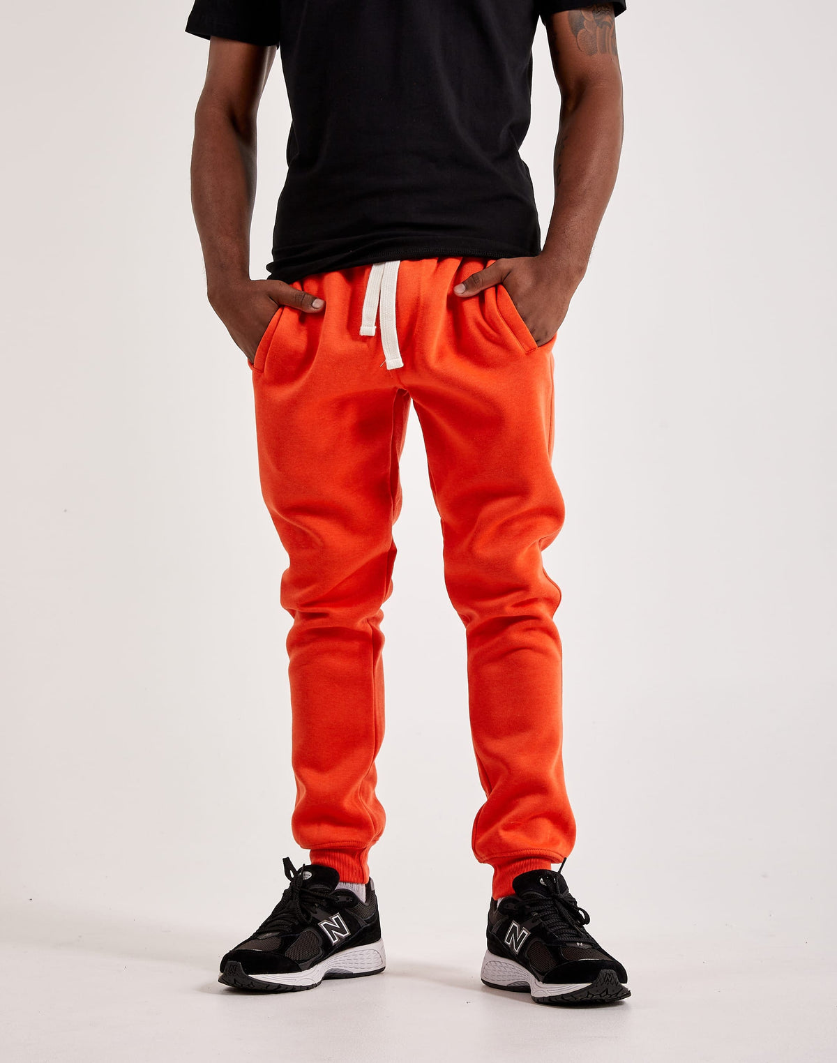 DH Essentials Basic Cuff Fleece Pants