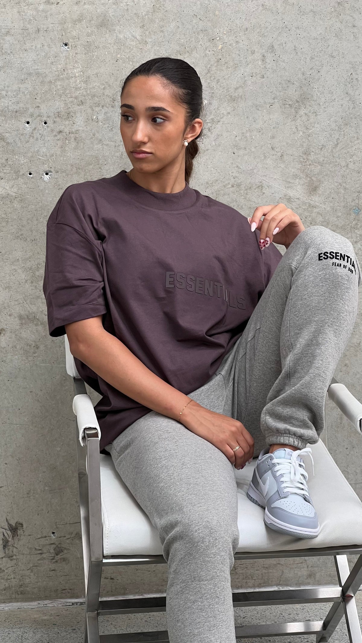 Nike Grade School Womens Dunk Low Sneakers - 'Pure Platinum Wolf Grey'