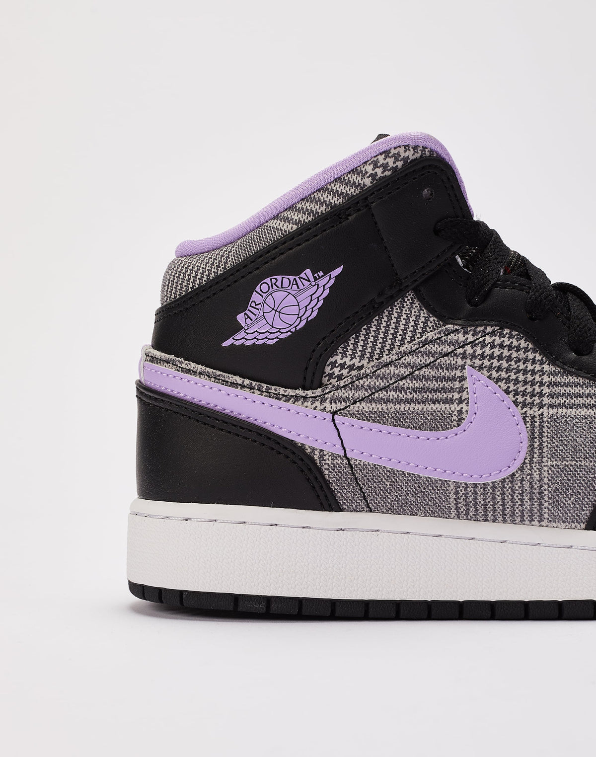 Nike Air Jordan 1 Mid SE Grade-School
