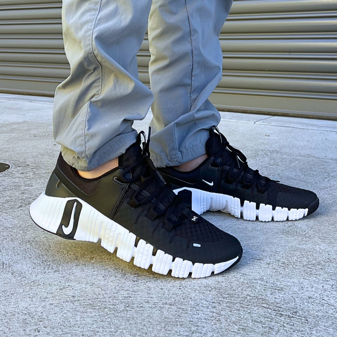 Nike Mens Free Metcon 5 'Black White'