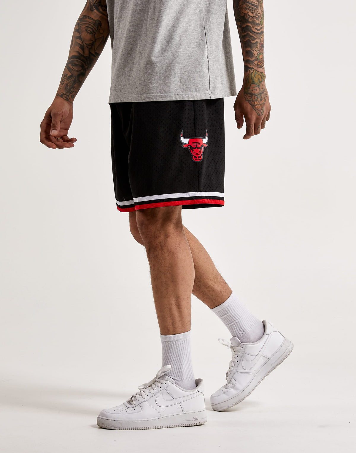 Mitchell & Ness Chicago Bulls Alternate Swingman 97 Shorts