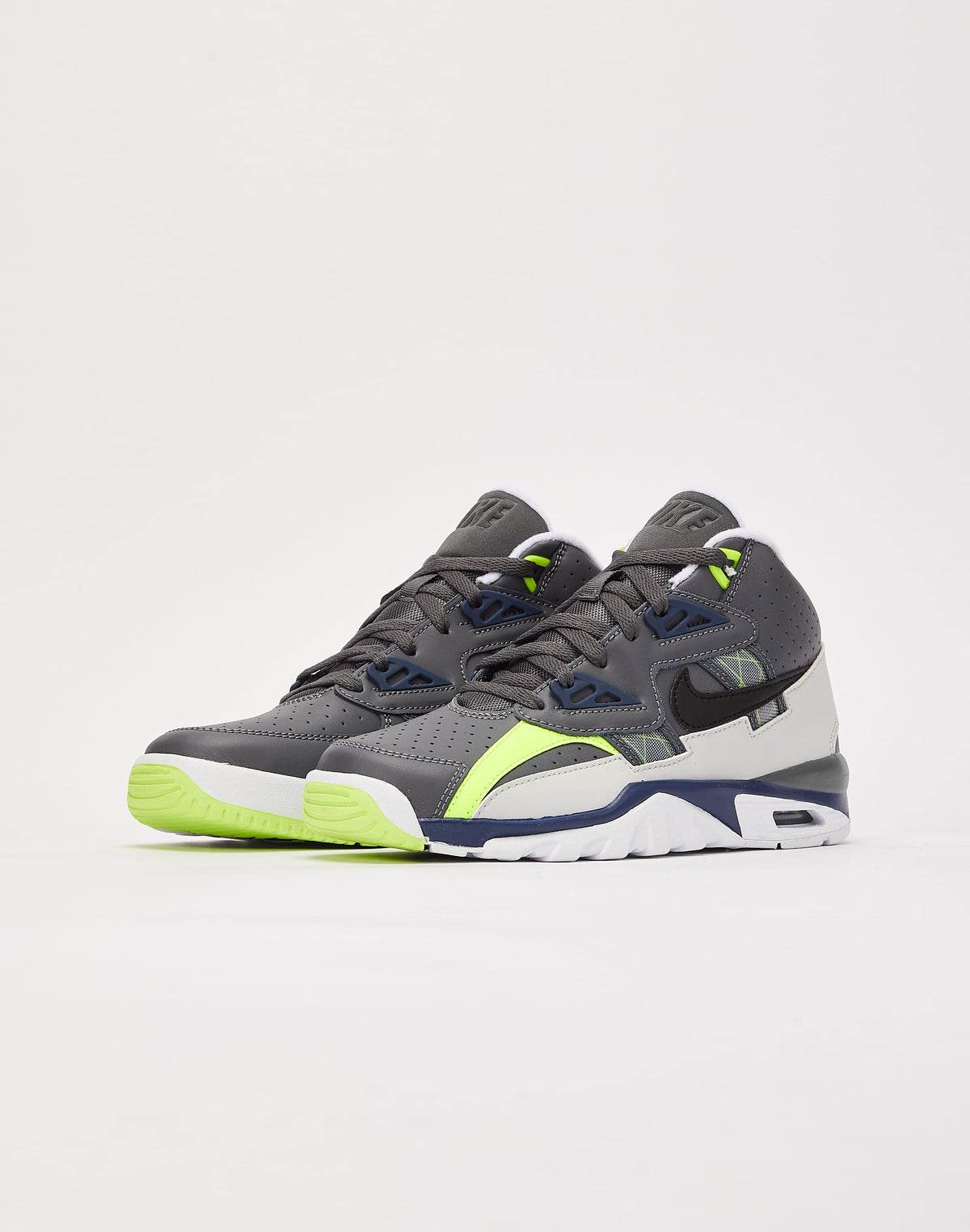 Nike Air Trainer SC Grade-School