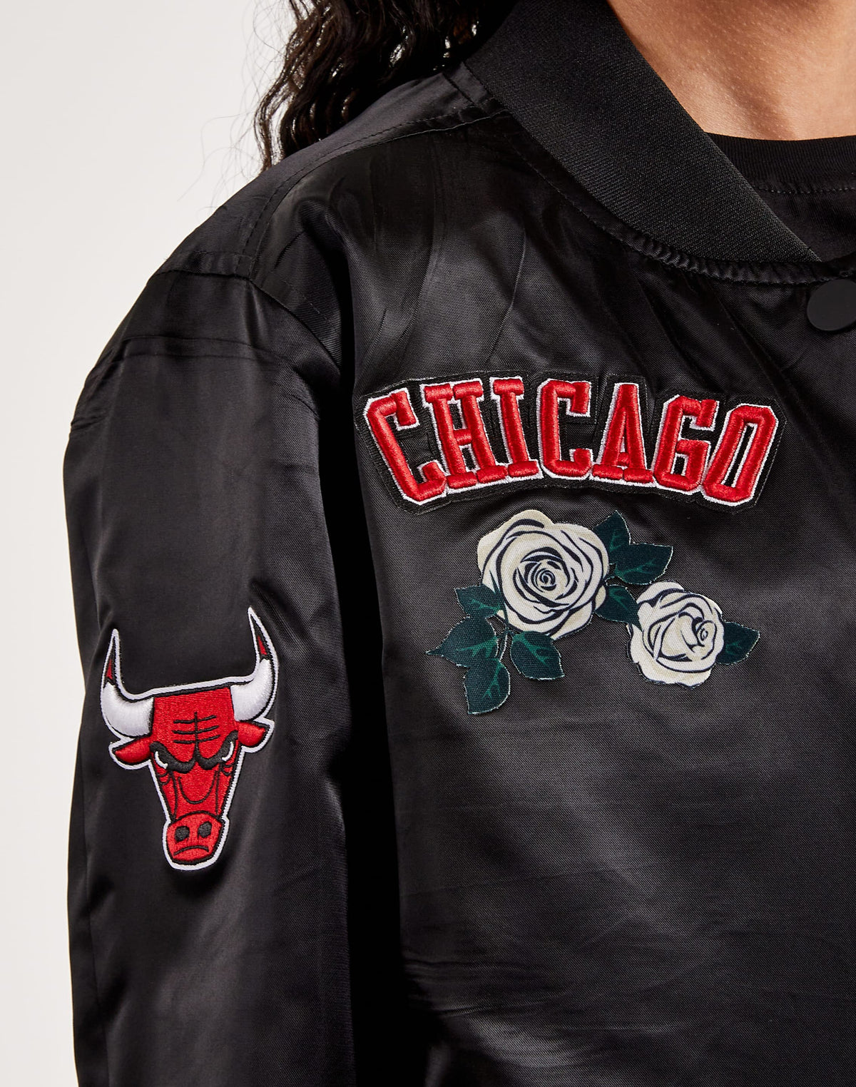 Pro Standard Chicago Bulls Rose Satin Varsity Jacket