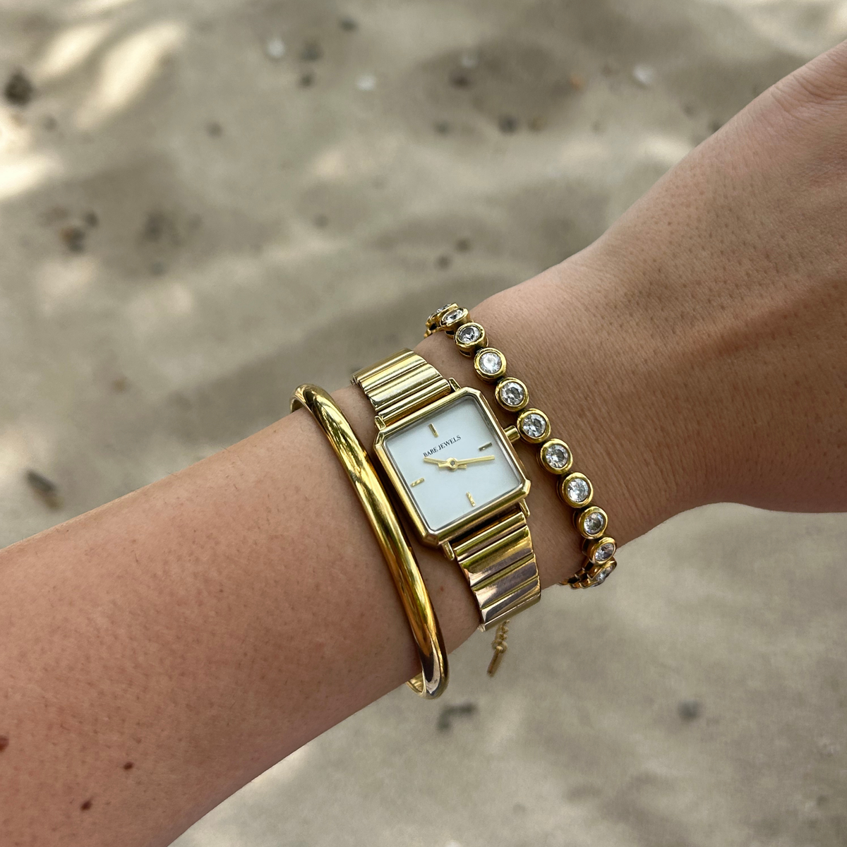 Amari Watch