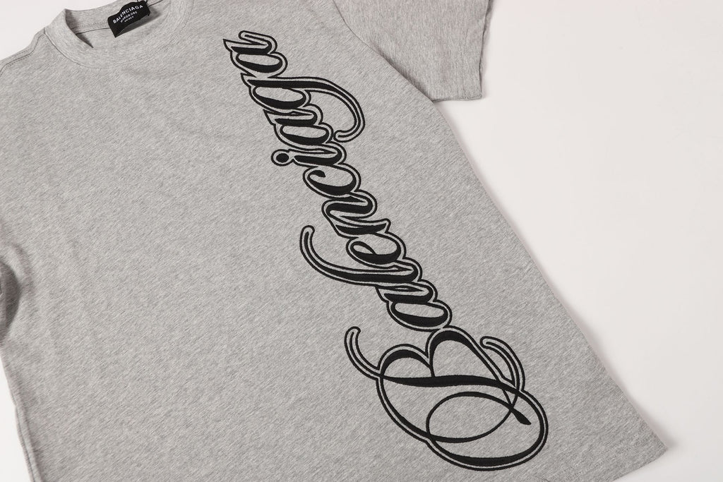 Balenciaga Vertical Script Logo T-Shirt in 4 Colors