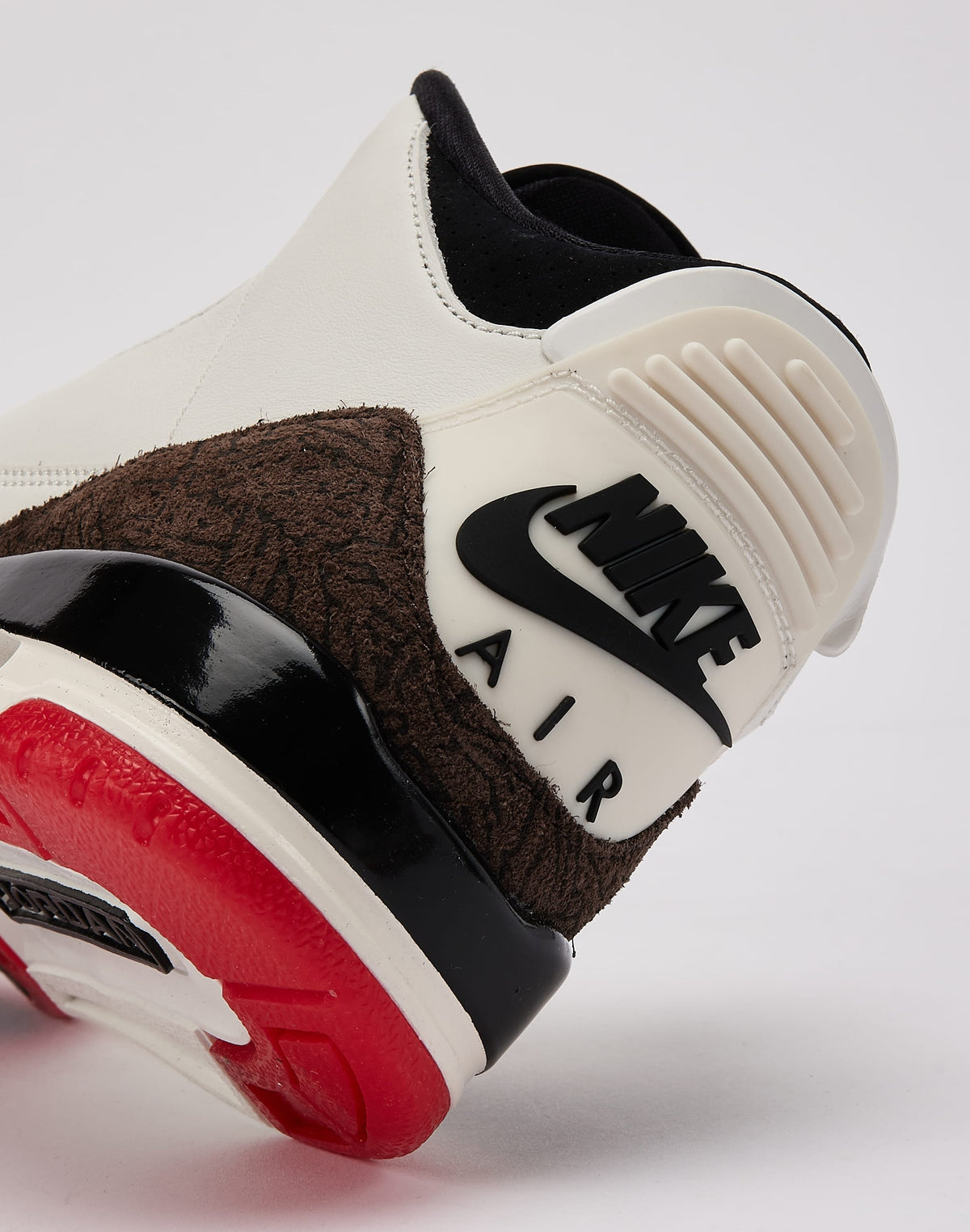 Jordan Air Jordan 3 Retro 'Sail and University Red' Grade-School